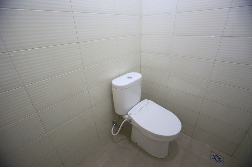 Reddoorz @ Karet Pedurenan 2 Dżakarta Zewnętrze zdjęcie